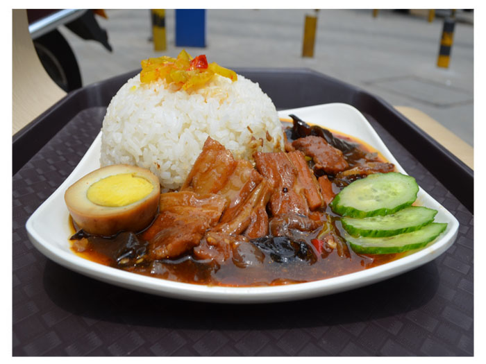 回锅肉米饭